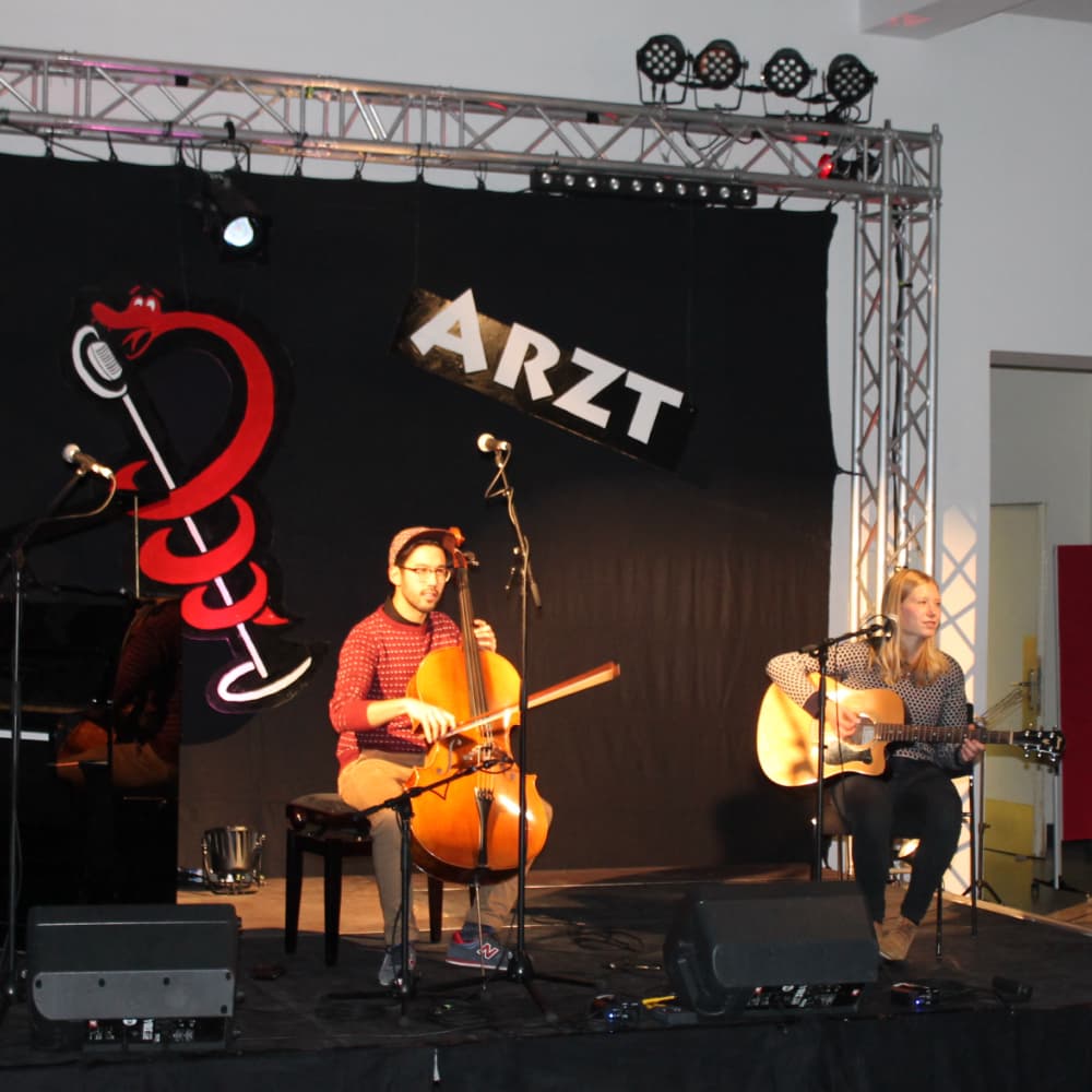 Image 4 for year 2014